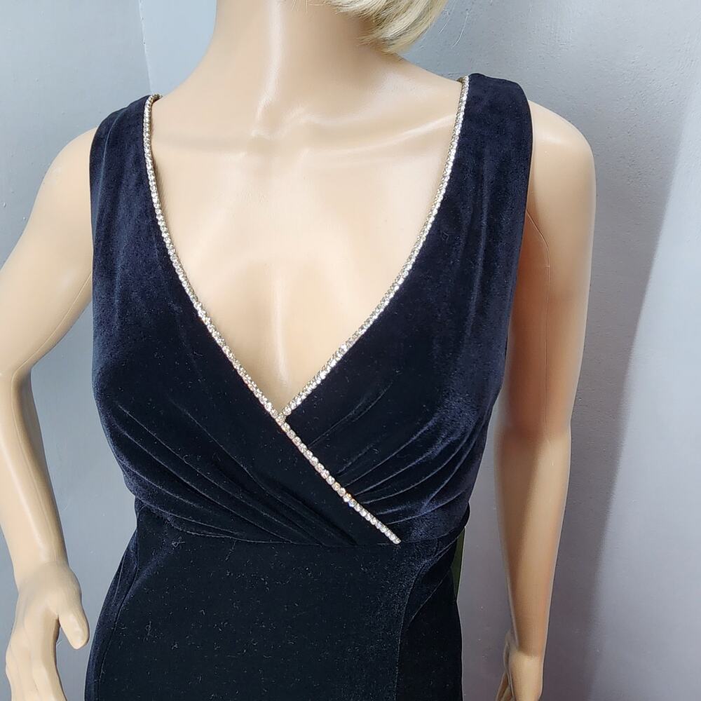 90s Vintage Black Velour Evening Gown Rhinestone Trim Formal Black Tie Dress - M - Picture 4 of 10